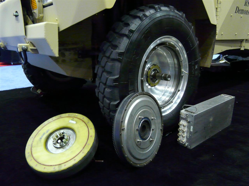 Illustration for article titled General Dynamics RST-V Series-Hybrid With Cool In-Wheel Motors